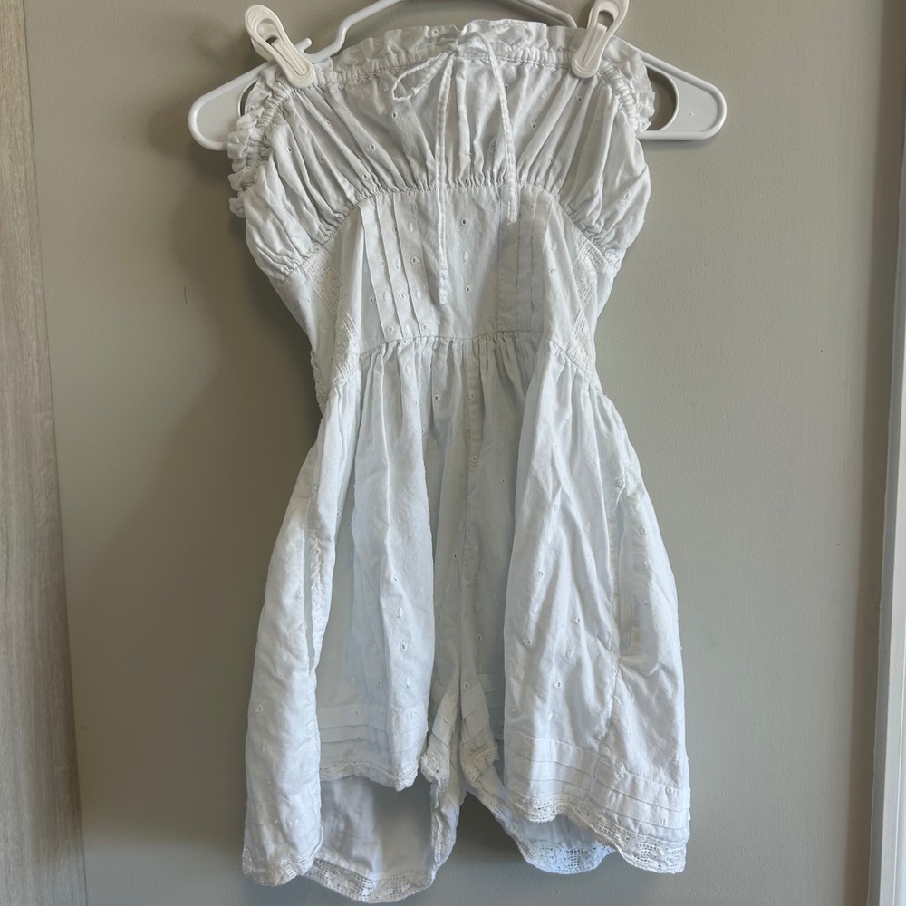 Princess Polly White Eyelet Lace‎ Romper Shorts Smocked Top Boho Festival size 4